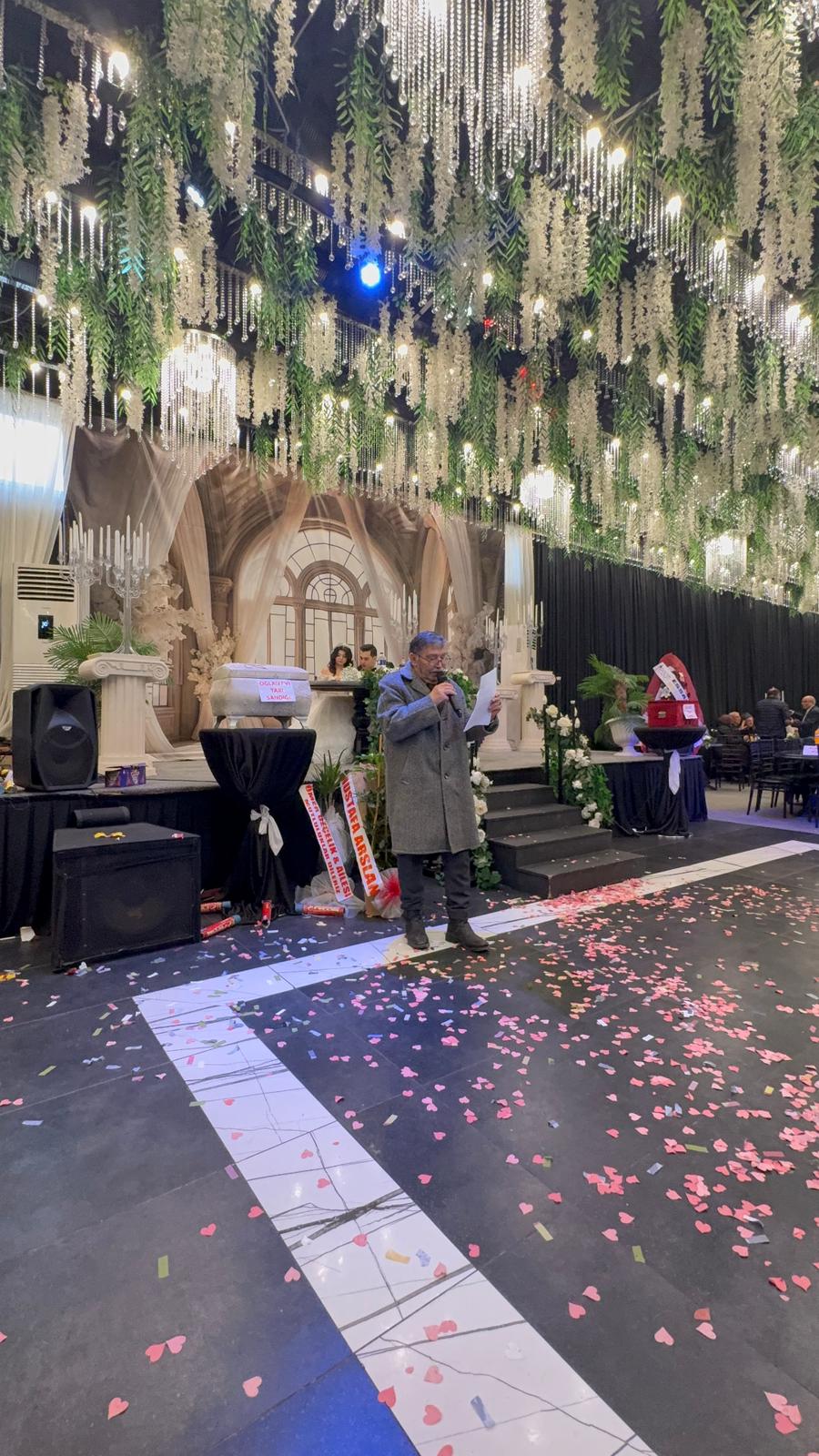 Akbel Ailesinin Mutlu Günü: Zeynep ve İhsan Dünya Evine Girdi