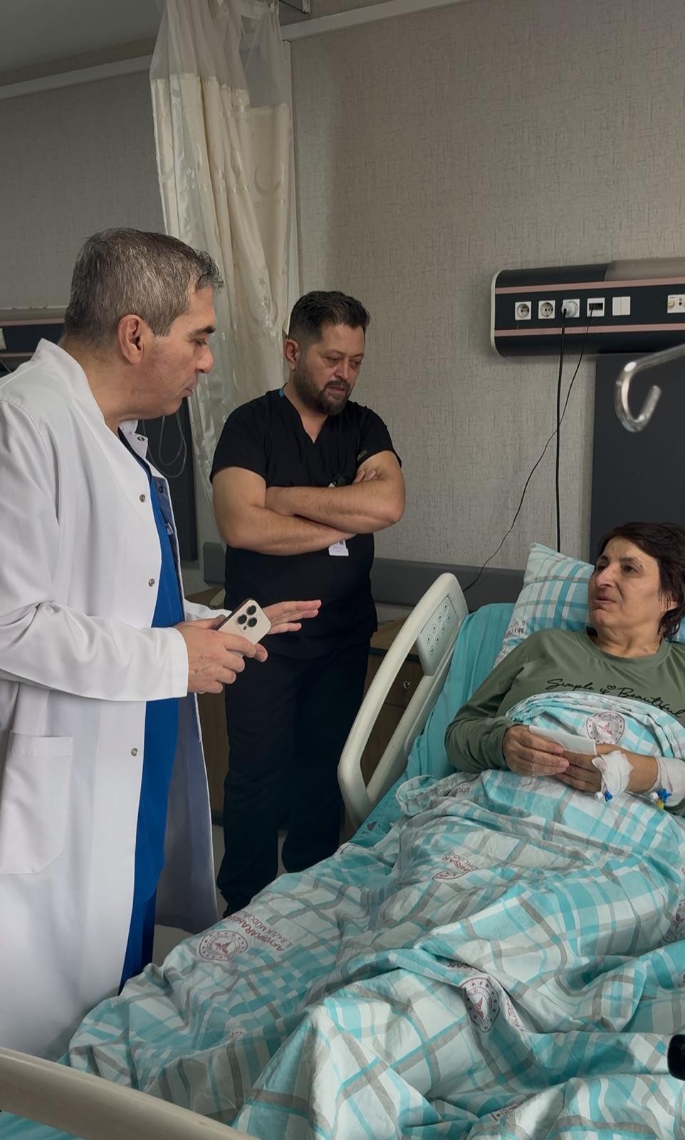 Afyon’da Bir İlk: Dev Beyin Baloncuğu Ameliyatsız Söndürüldü!