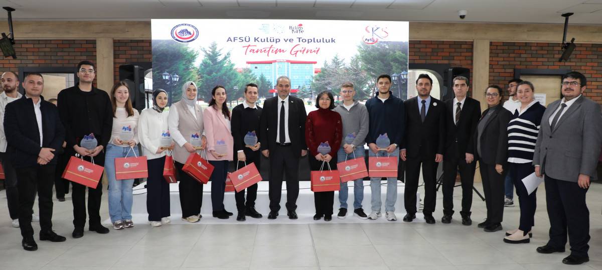 Rektör Aslan’dan Öğrenci Topluluklarına Tam Destek: "Üniversite Yaşamına Değer Katıyorsunuz"