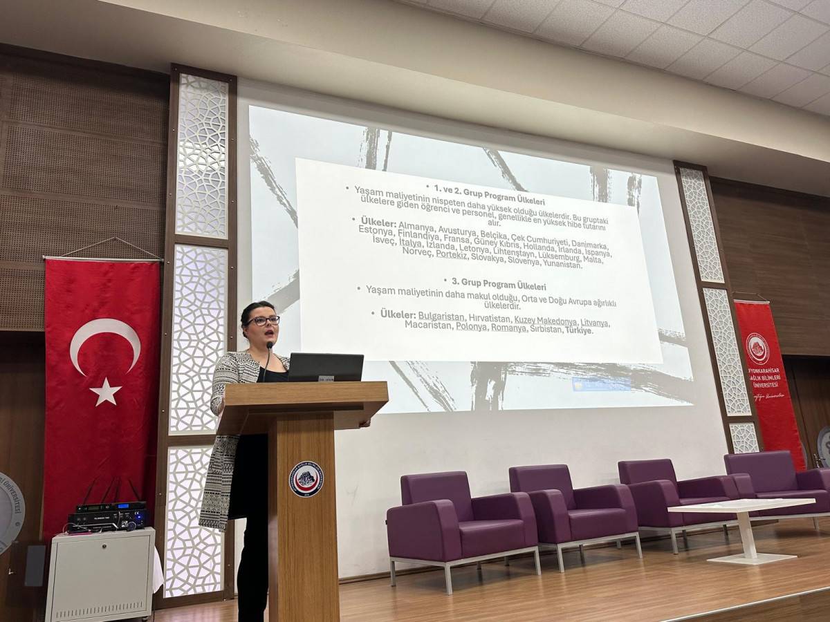 AFSÜ’nün Uluslararasılaşma Hedefleri ve Değişim Programları Masaya Yatırıldı