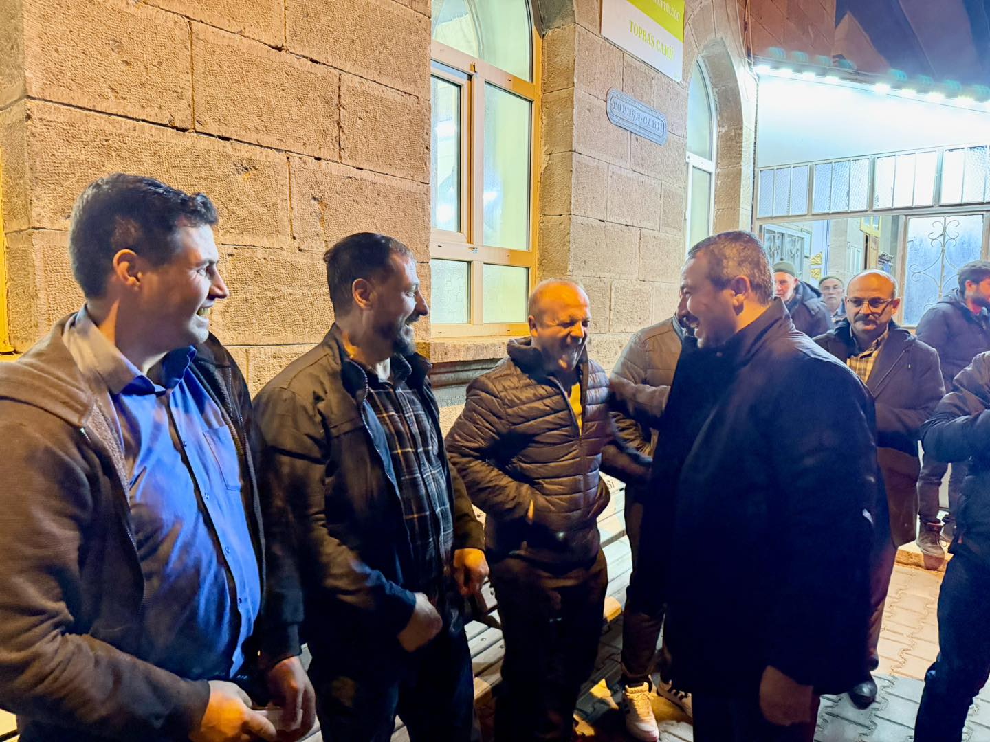 Başkan Öztaş, Mahalle Sakinleriyle İftarda Buluştu