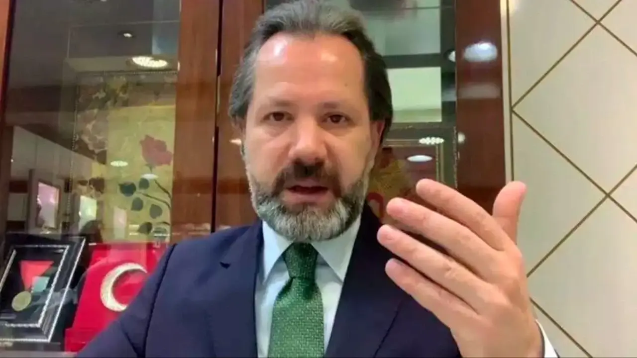 Altın Yatırımcısı İçin Kritik Viraj: Dalgalanma Sürecek mi?