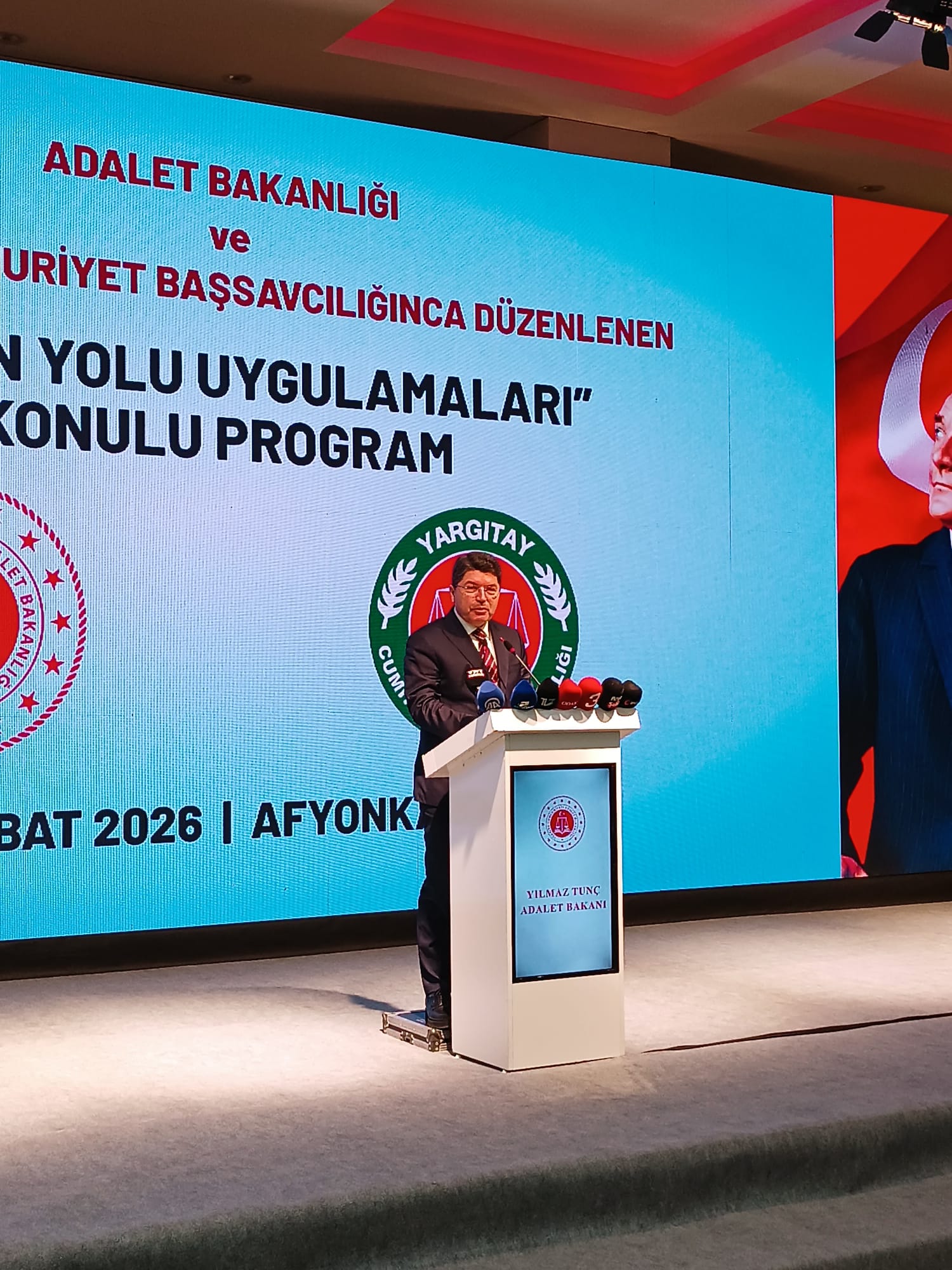 Adalet Bakanı Yılmaz Tunç Afyonkarahisar’da “Kanun Yolu Uygulamaları” Programına Katıldı