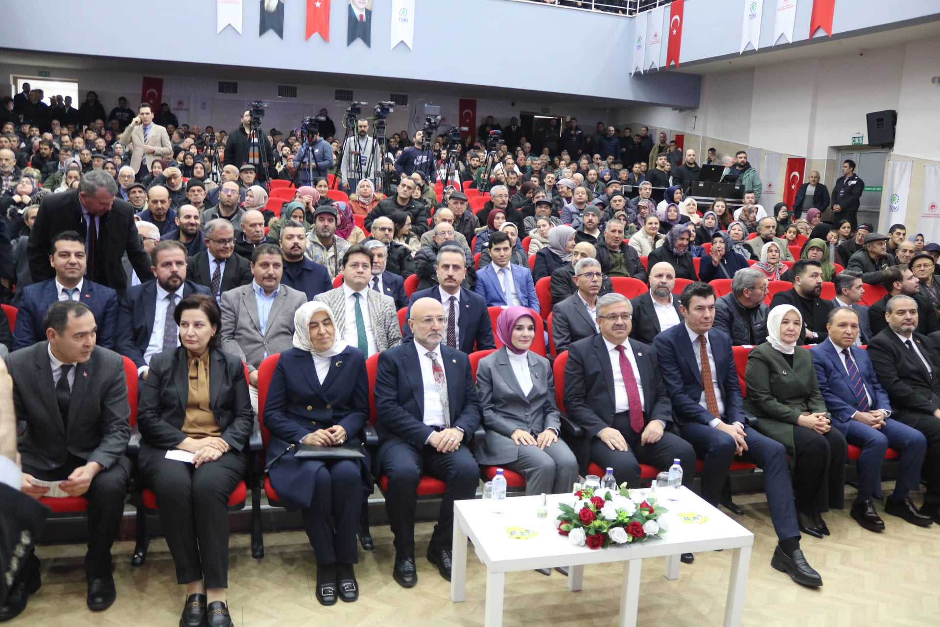 Afyonkarahisar’da 4 Bin 370 TOKİ Konutunun Hak Sahipleri Belirlendi