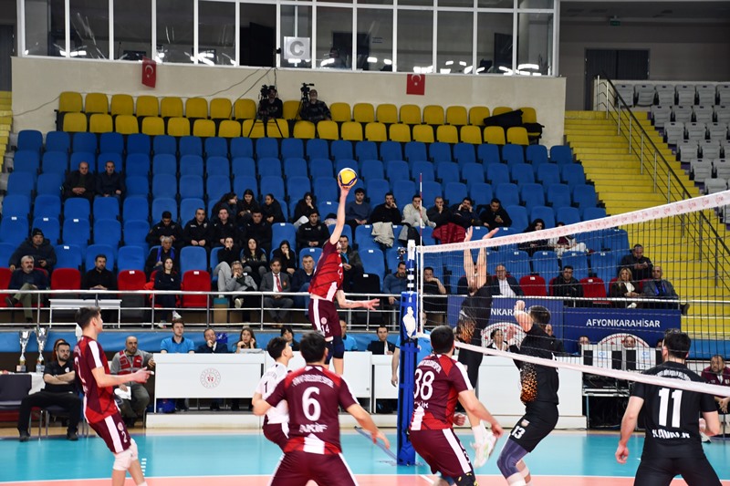 Afyonkarahisar’da Voleybol Finali Tamamlandı!