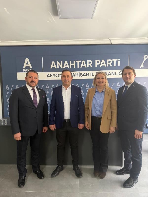 Anahtar Parti Afyonkarahisar’da Katılımlar Sürüyor