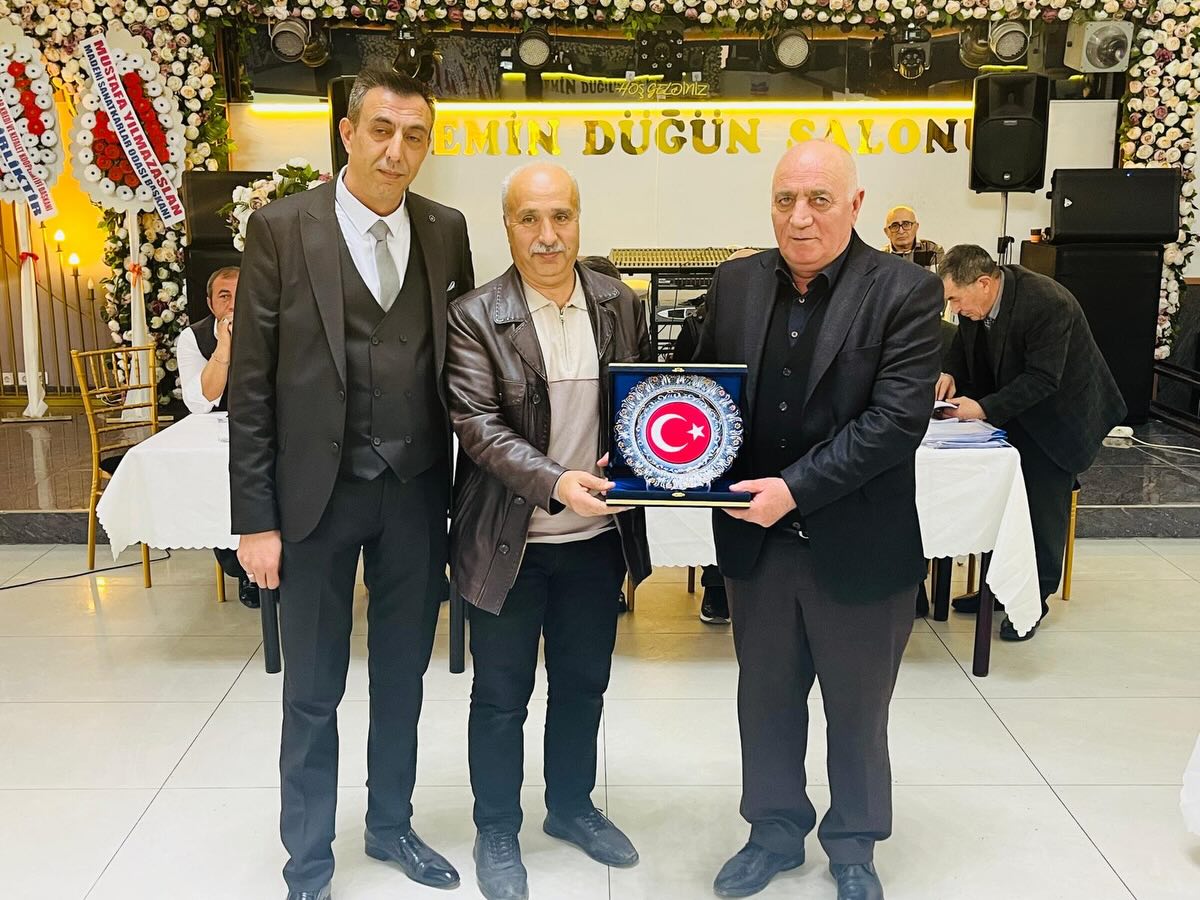 Ayakkabıcılar Esnaf Odası’nda Başkanlık Zengin’e Emanet