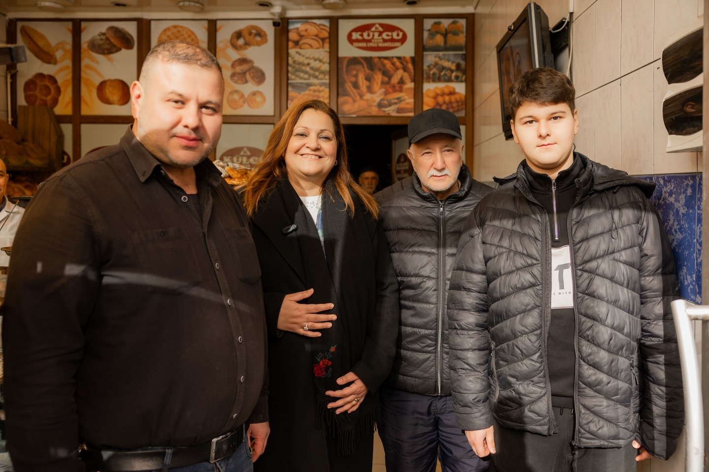 Başkan Köksal Milli Birlik Caddesi Esnafıyla Buluştu