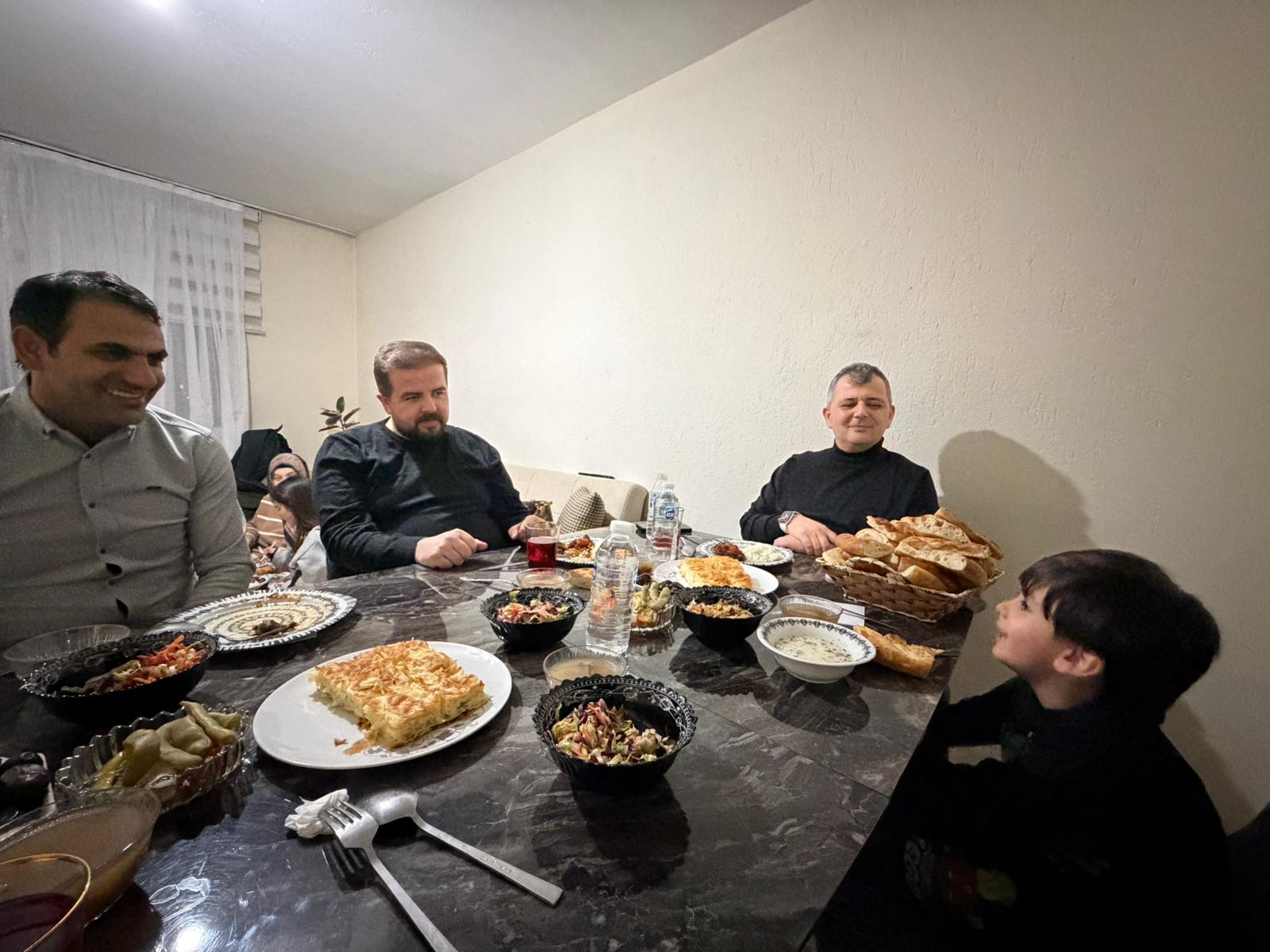 Başkan Koyuncu'dan Gönül Sofrası Ziyareti