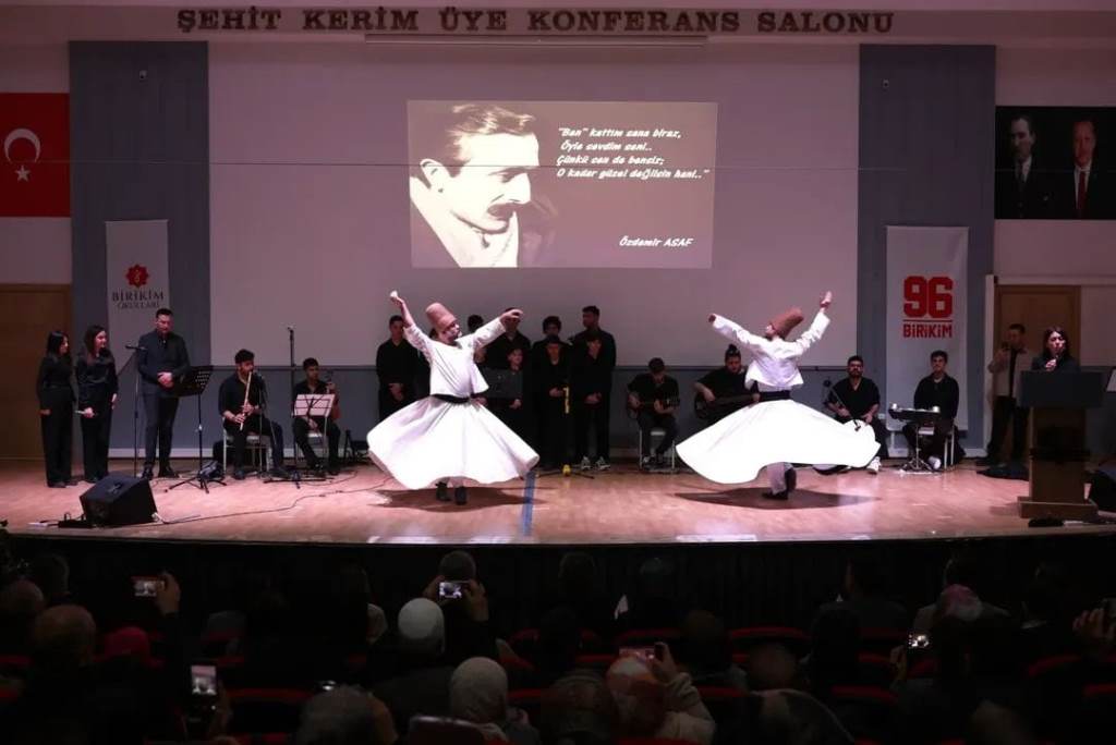 Birikim Okulları’ndan Gönüllere Dokunan Gece