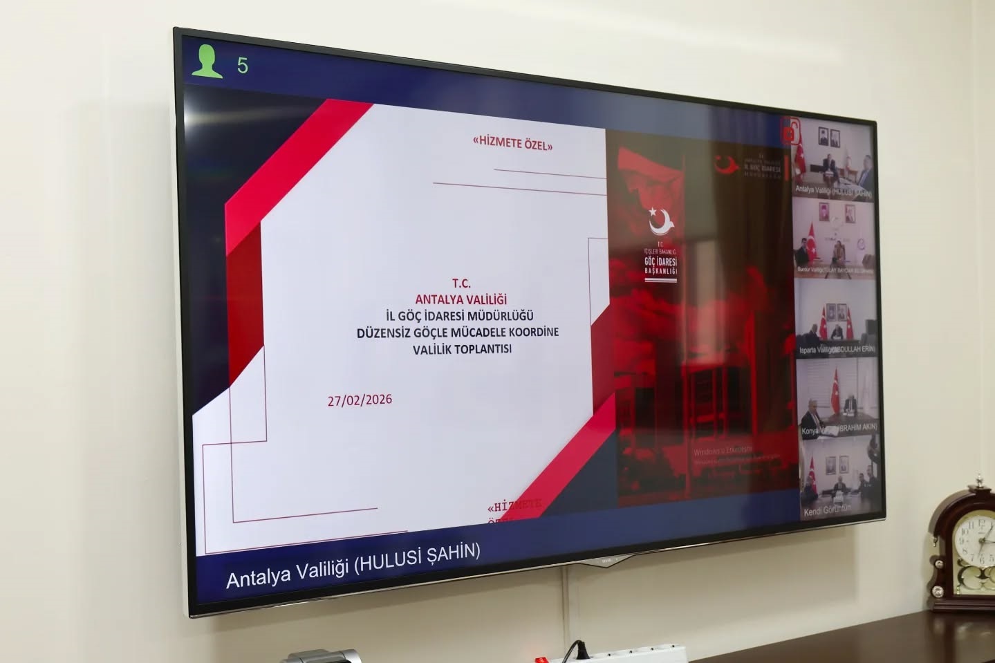 Bölge Valilerinden Düzensiz Göç Mesaisi