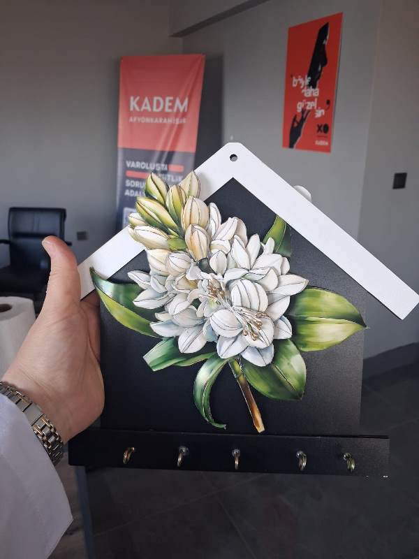 KADEM, Kadınların Sosyal Hayata Katılımını Güçlendiriyor