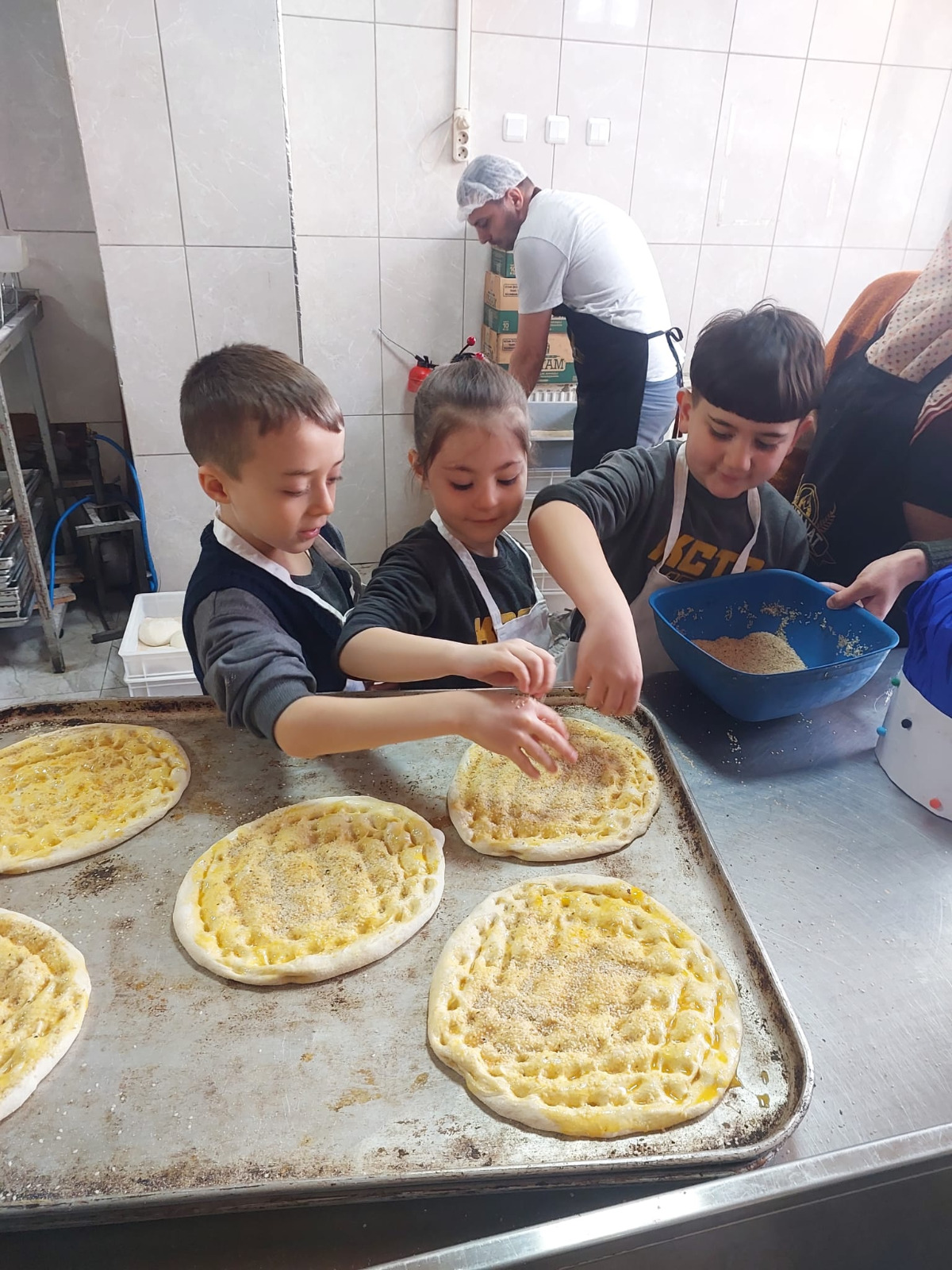 Minik Öğrencilerden Ramazan Pidesi Etkinliği