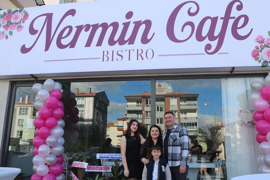 Nermin Cafe Bıstro Afyonkarahisar’da Kapılarını Açtı