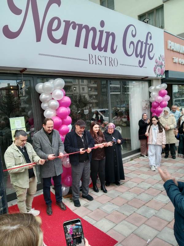 Nermin Cafe Bıstro Afyonkarahisar’da Kapılarını Açtı