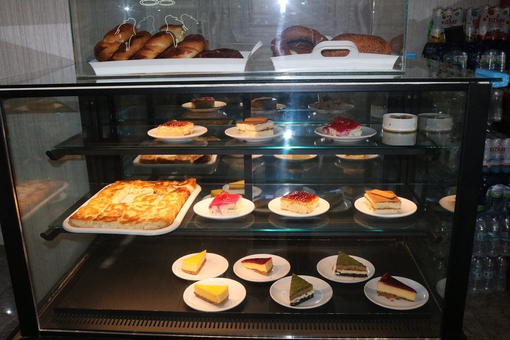 Nermin Cafe Bıstro Afyonkarahisar’da Kapılarını Açtı