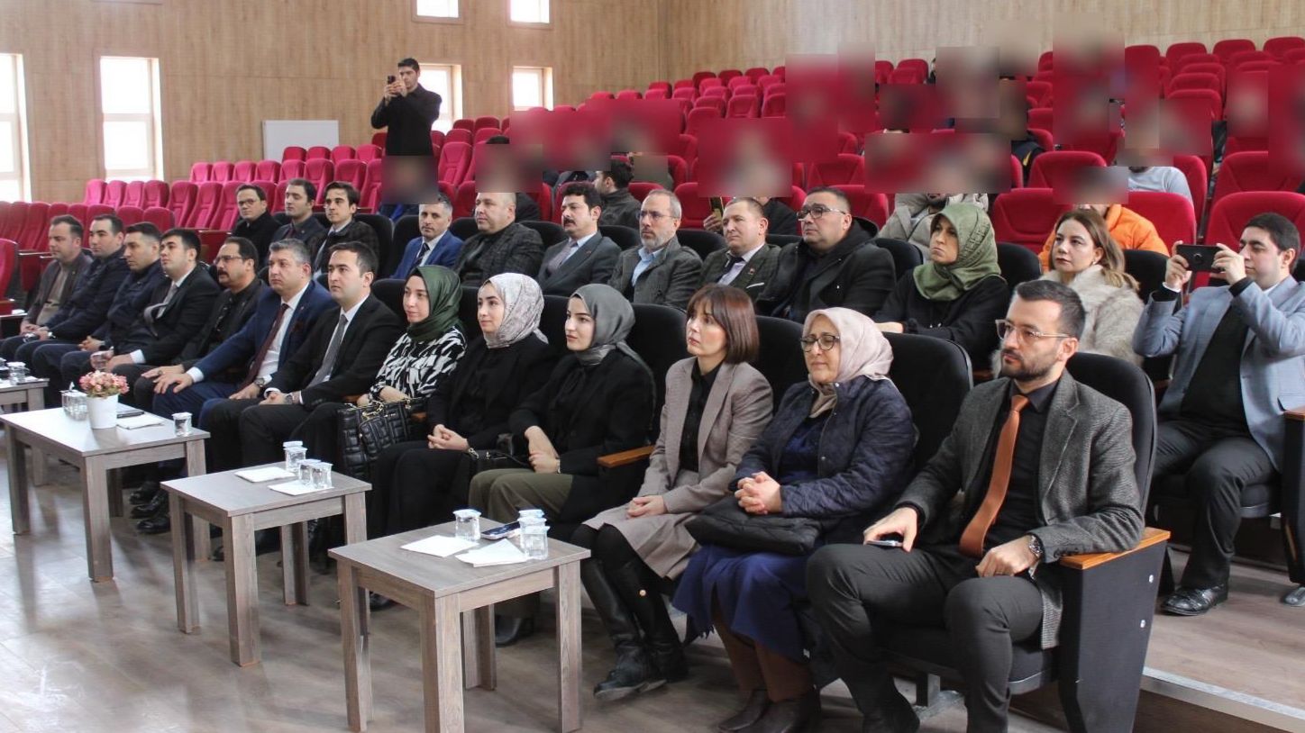 Sanatın Gücü Bolvadin’de Yükümlüler İçin Sahnedeydi