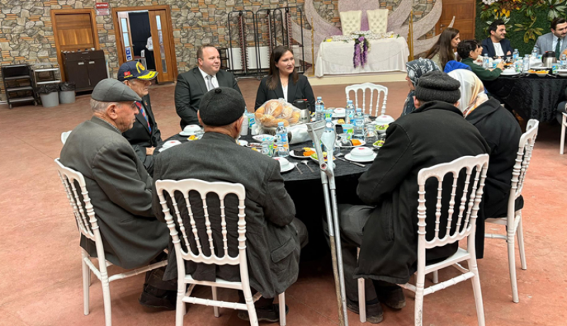 Şuhut’ta “Büyük Aile Sofrası’nda Anlamlı Buluşma