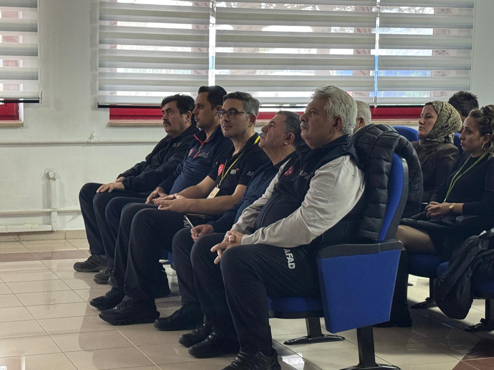 Türkiye’de İlklerden: AFAD, Hayvan Arama Kurtarma Eğitimi Verdi