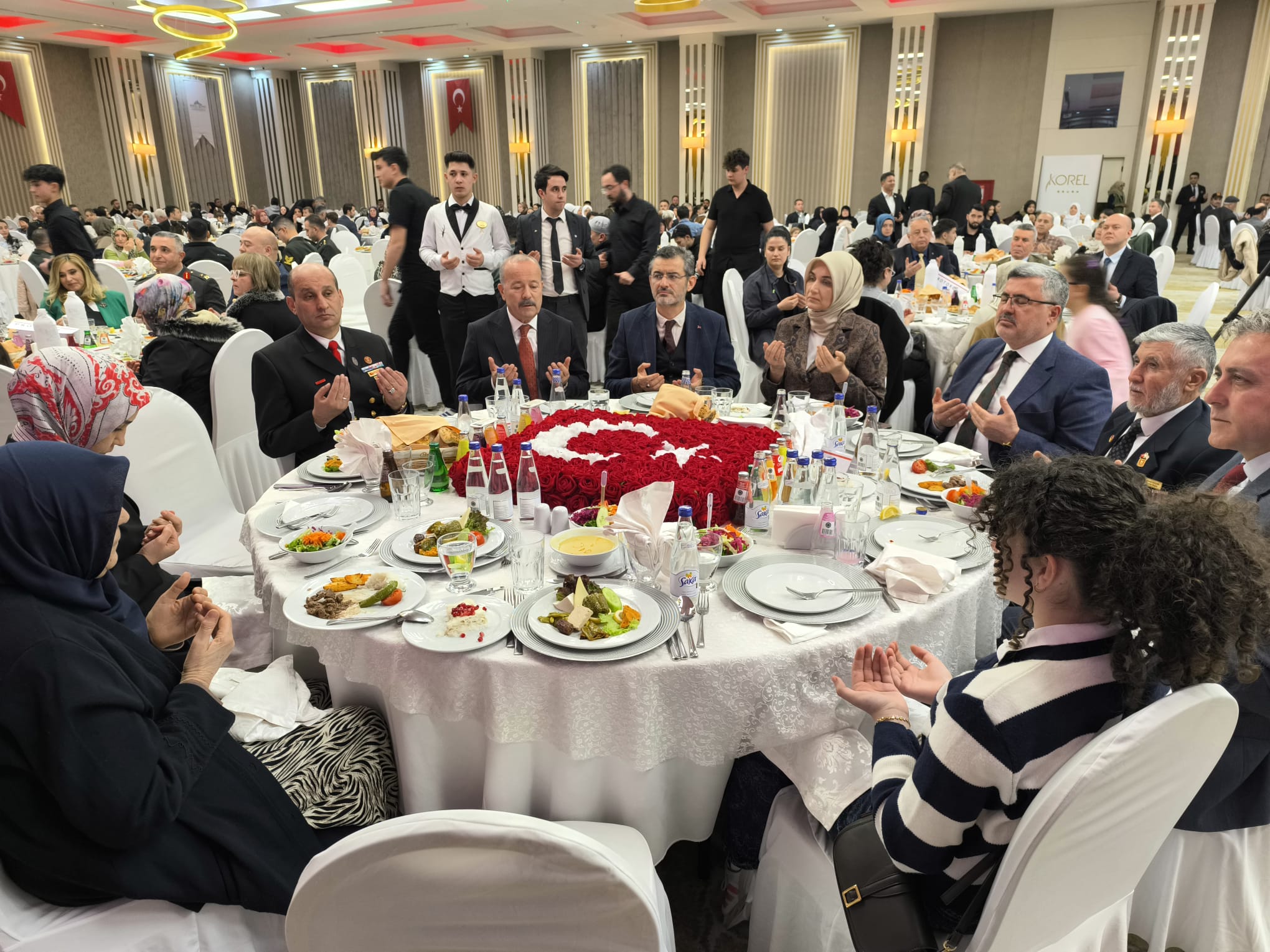 Vali Yiğitbaşı’ndan Anlamlı İftar: “Sizler Baş Tacımızsınız”