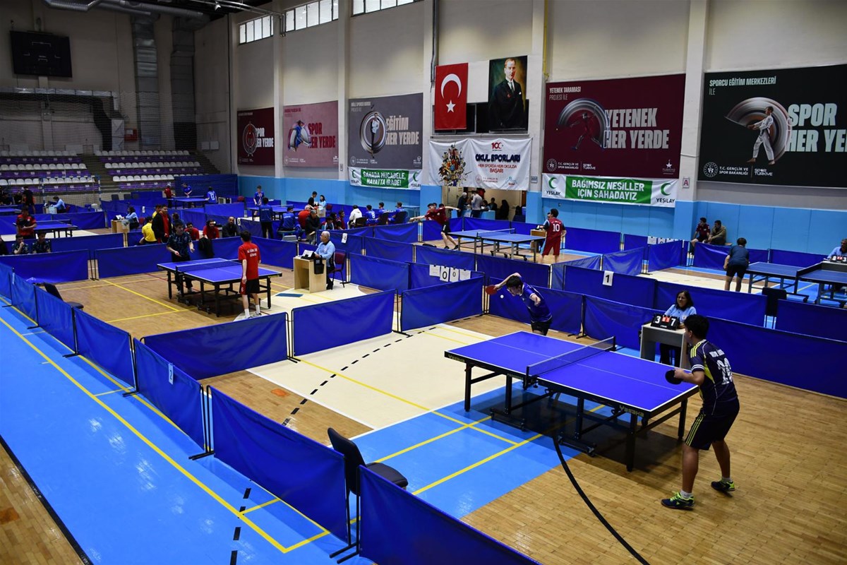 Masa Tenisi Gençler Grup Müsabakaları Afyonkarahisar’da Başladı
