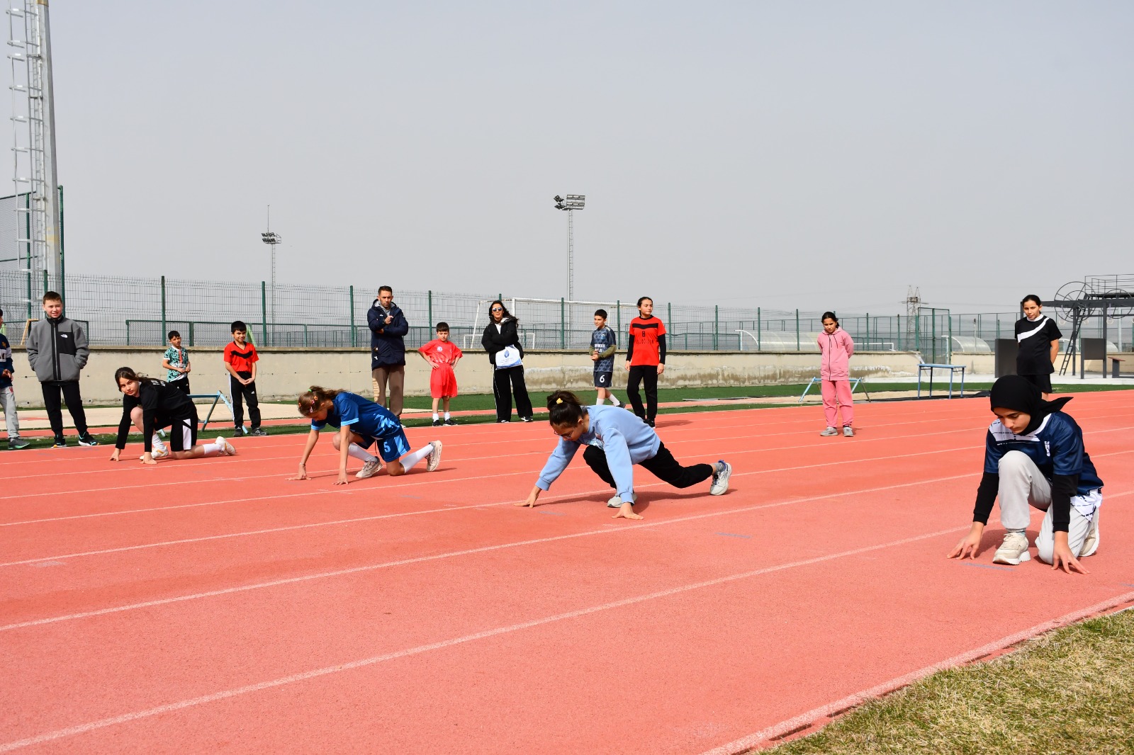 Okul Sporları Küçükler Atletizm İl Birinciliği Afyonkarahisar’da Tamamlandı
