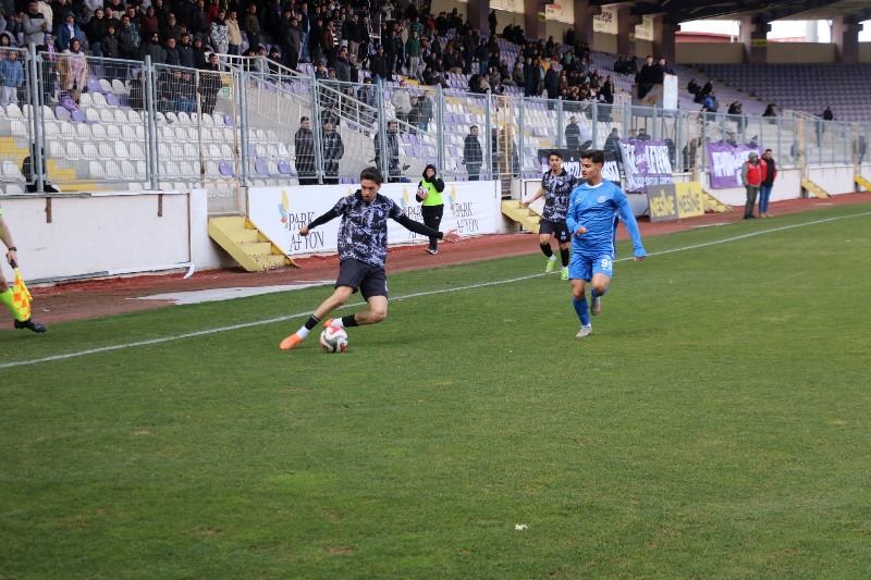 Zafer Yok, Mücadele Var! Afyonspor Evinde 1 Puana Razı Oldu