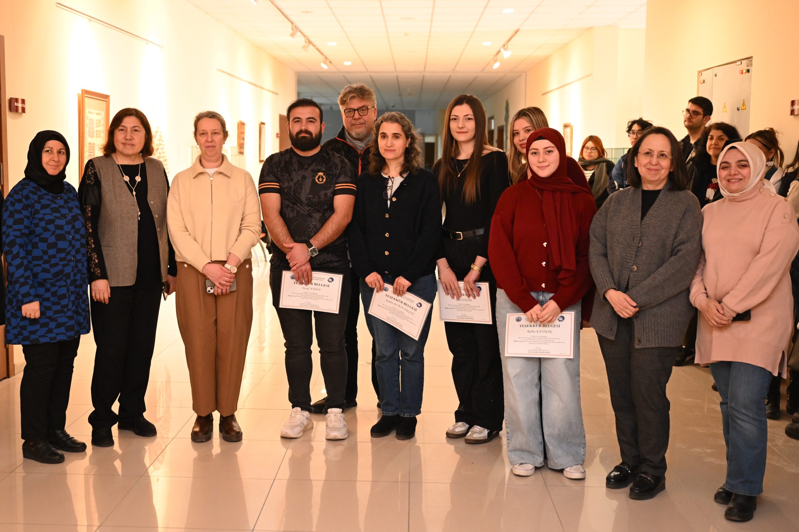 AKÜ GSF Öğrencilerinden Aynı Haftada İki Karma Sergi