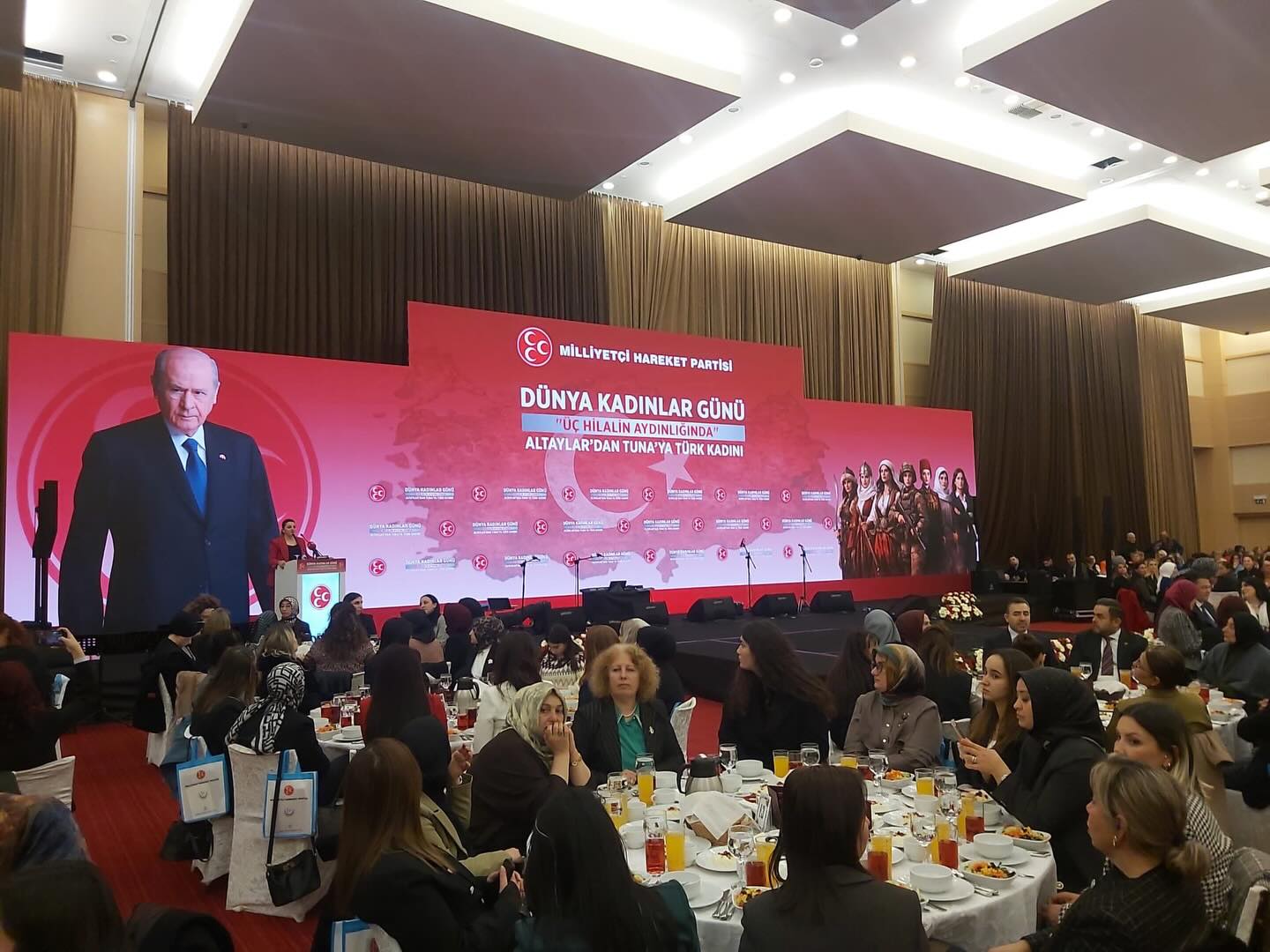 Milletvekili Taytak, Partili Kadınlarla İftar Programında Buluştu