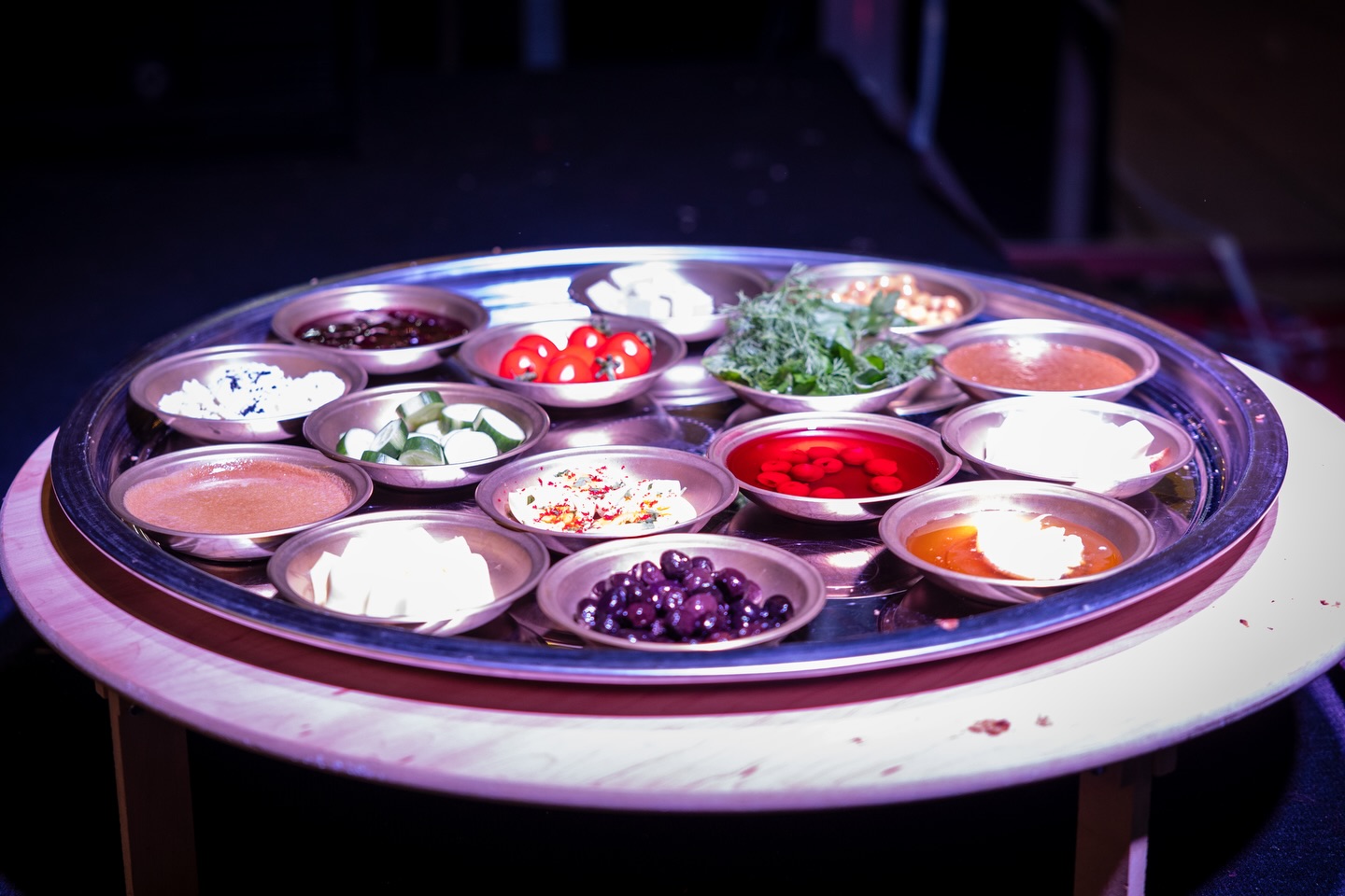 Geleneksel Sahur Lezzetleri Şef Ayşe Ekiz’in Sunumuyla Paylaşıldı