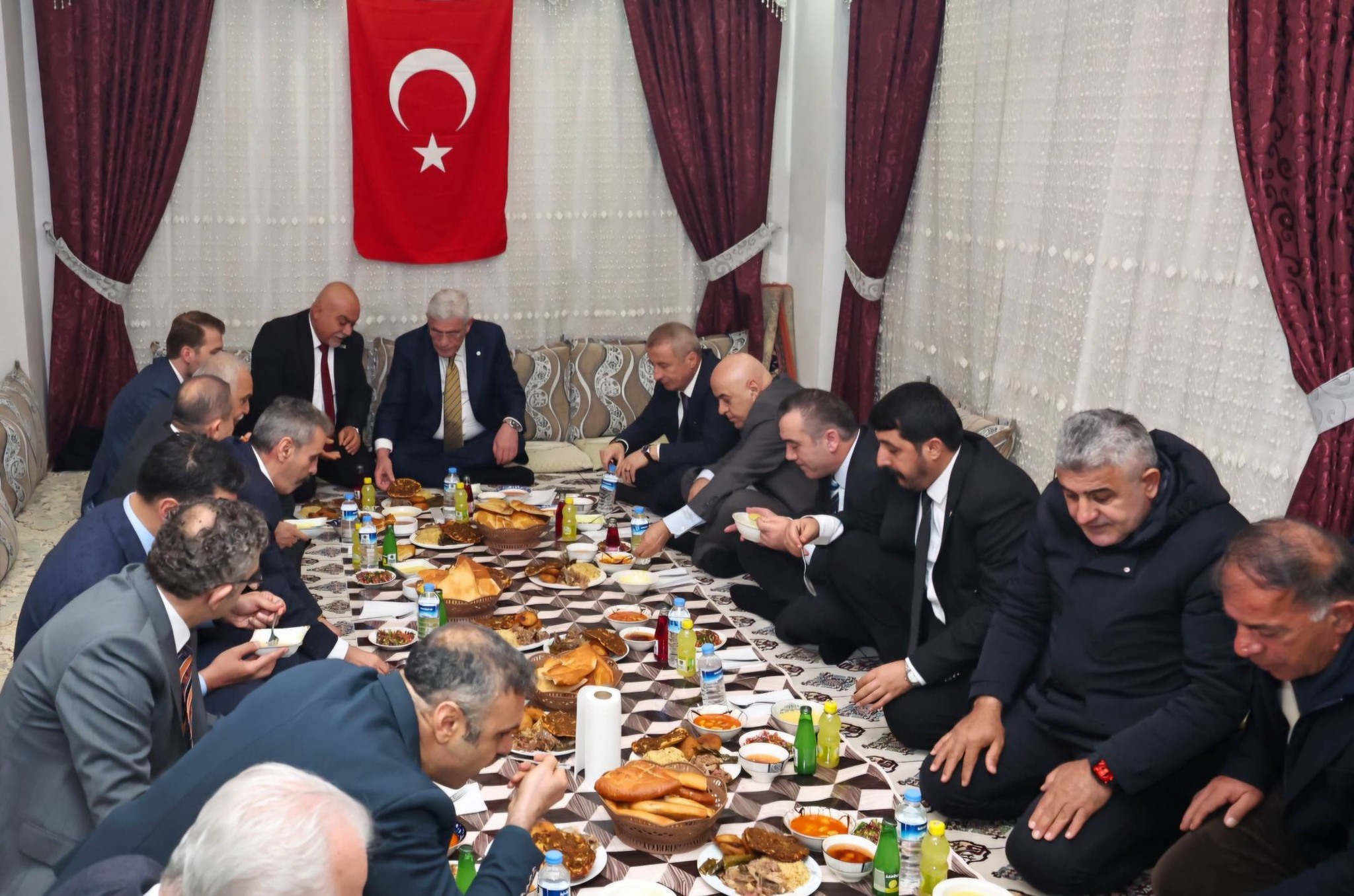 Milletvekili Hakan Şeref Olgun: "Şehit Ailelerine Sahip Çıkmak En Kutsal Vazifemizdir"