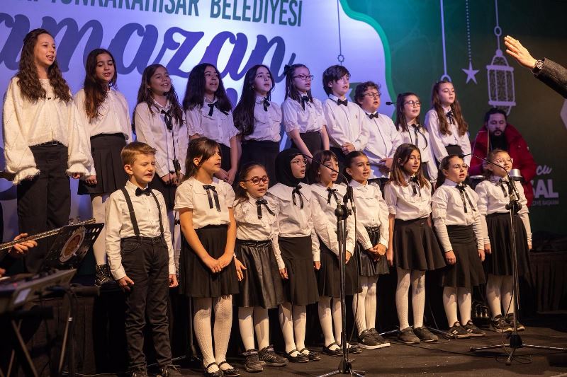 Afyonkarahisar'da Ramazan Ayı Büyük Bir Coşkuyla Tamamlandı