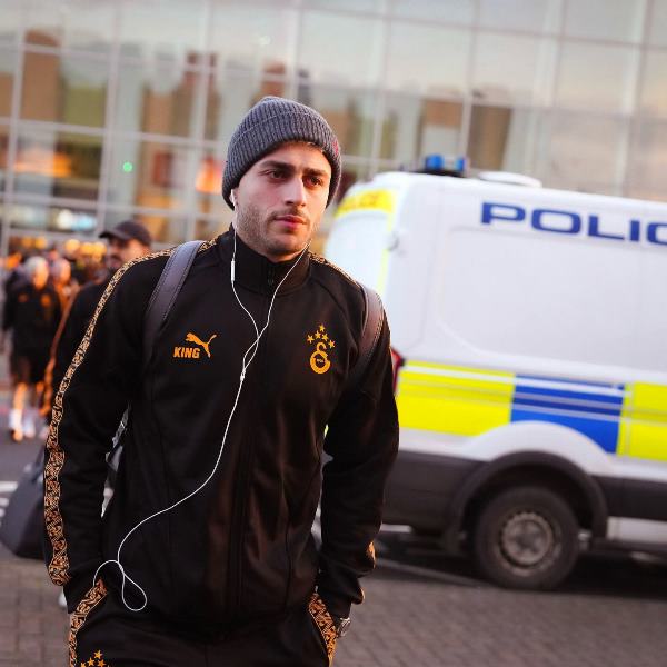 Aslan İngiltere’ye Ayak Bastı!