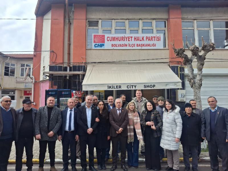 CHP Afyonkarahisar Teşkilatından Bolvadin’de Bayram Buluşması