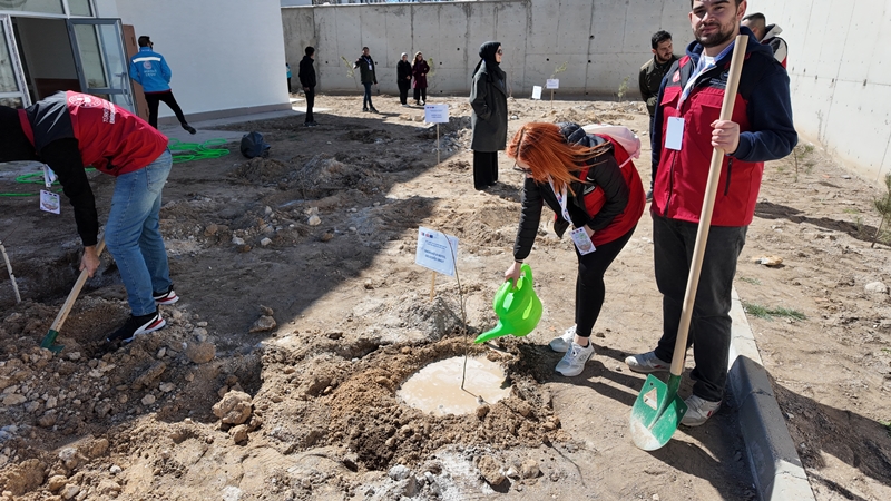 "Gençlerle Temiz Çevre Dayanışması" Projesi Yapıldı