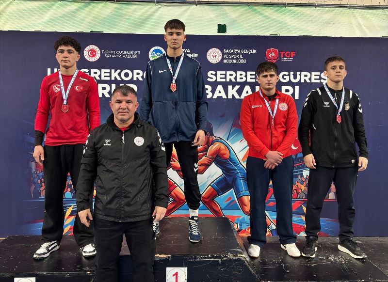 Güreşte Afyonkarahisar’dan 4 Sporcu Türkiye Şampiyonası Biletini Aldı