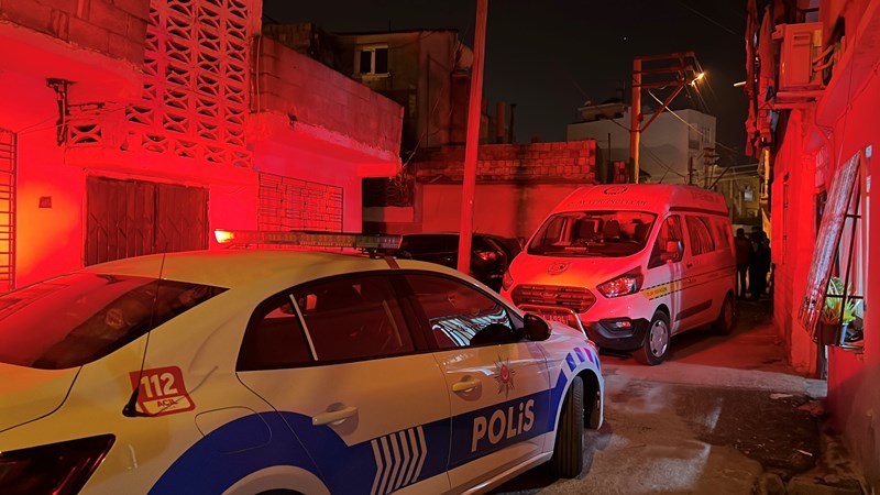 Silahlı Kavgada Başından Vurulan Kadın Öldü!