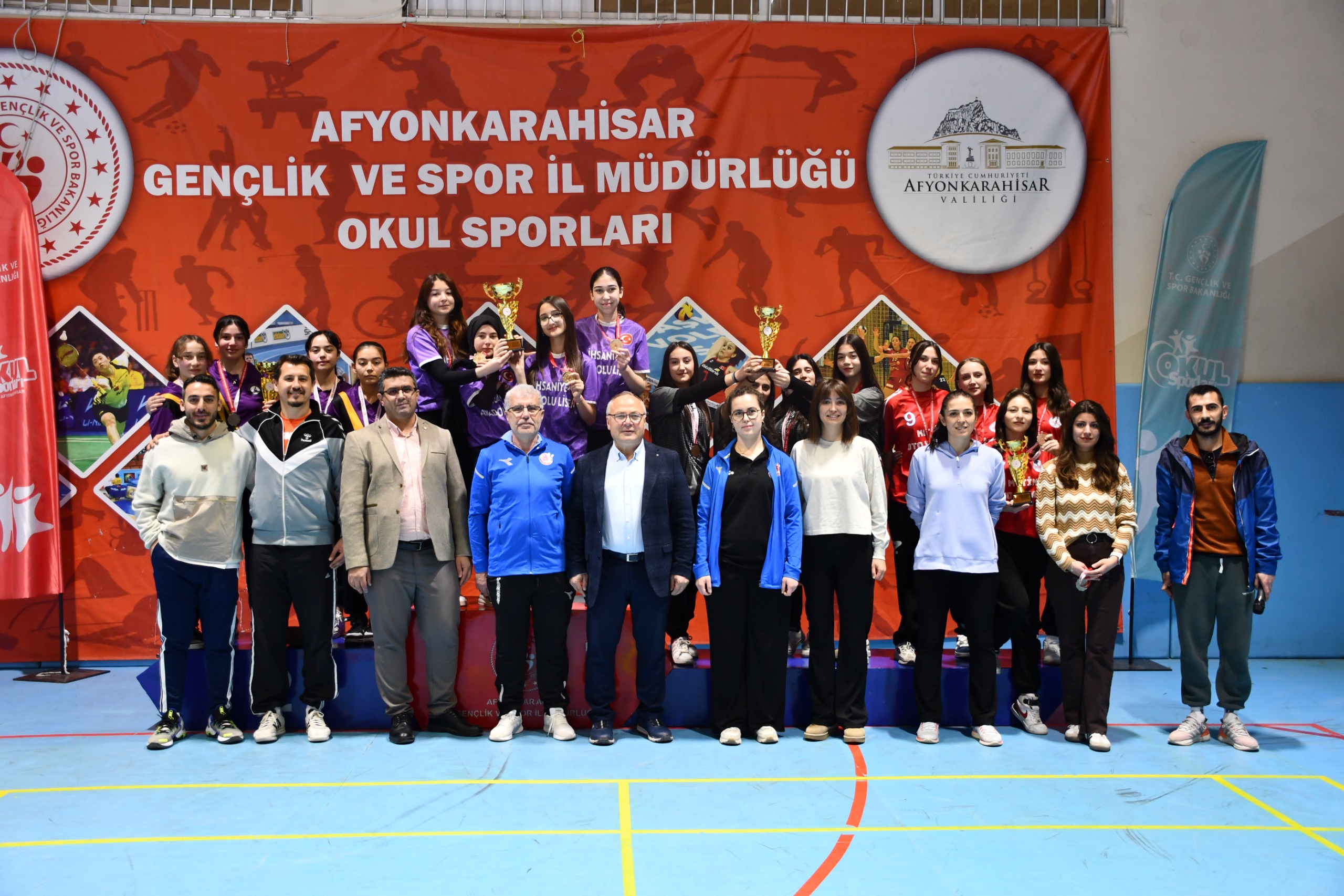 Okul Sporları Genç Kızlar-Erkekler Dart müsabakaları sona erdi