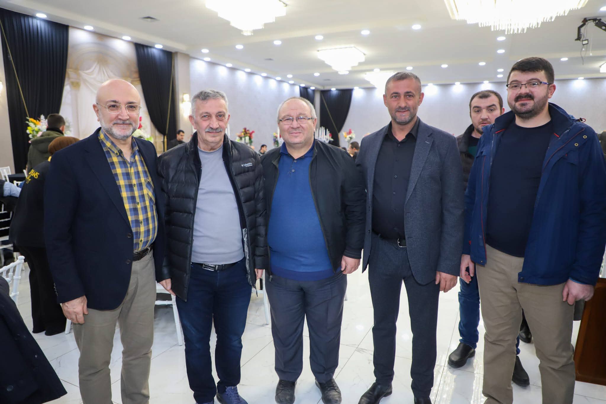 Afyonkarahisar'da AK Parti'nin "Gönül Sofrası" engelli vatandaşları buluşturdu