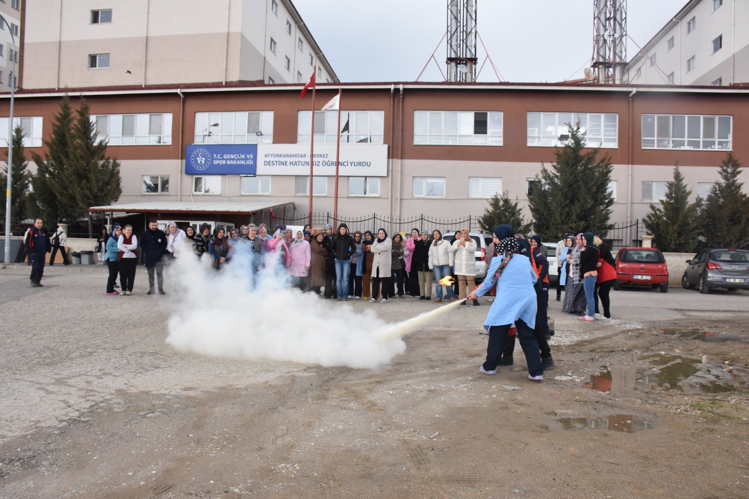 Destine Hatun ve Bacım Sultan Yurtlarında Afet Farkındalık Eğitimi