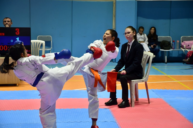 Yeşilay Haftası Kapsamında Spor Müsabakaları Düzenlendi