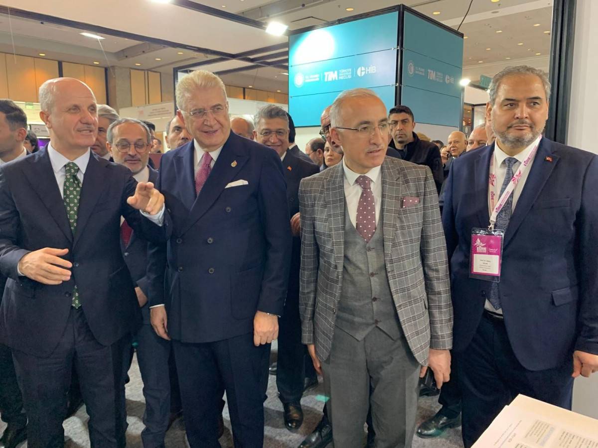 Rektör Prof. Dr. Aslan EURIE 2026 Zirvesi'ne Katıldı