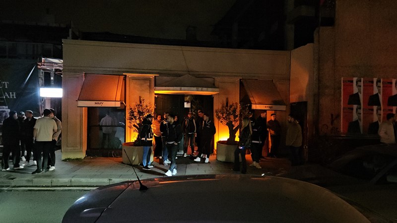 2 Eğlence Mekânında Uyuşturucu Ve Fuhuş Operasyonu!