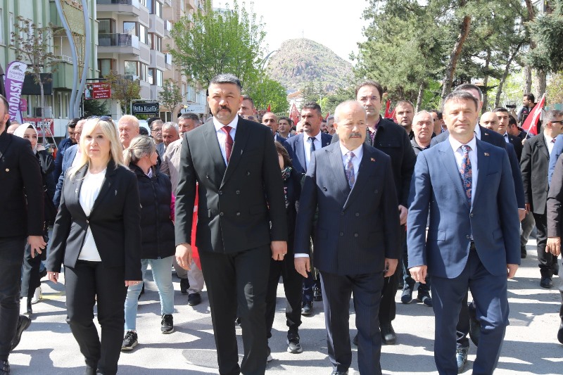 3 Mayıs'ta Hem Yürüyüş Hem Açılış!