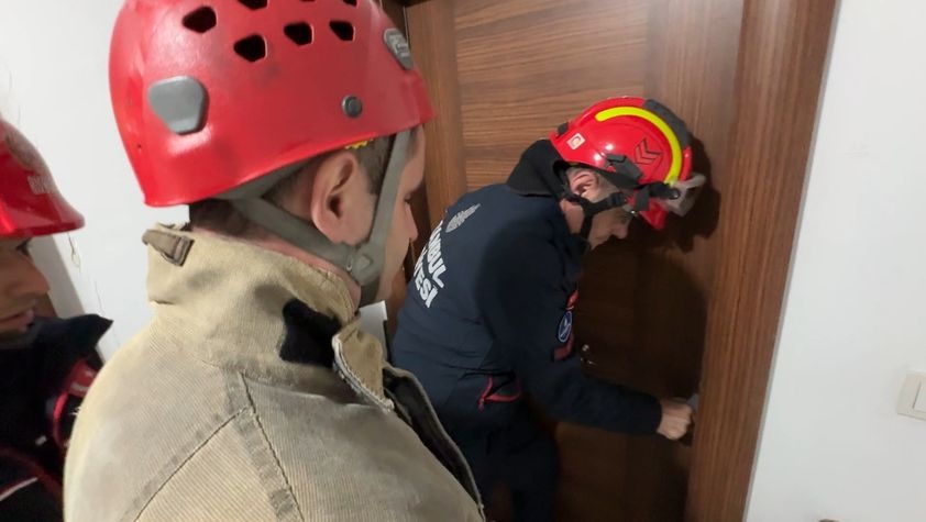 Avcılar’da Şüpheli Ölüm: Kuyumcu Orkun Kayapınar Evinde Ölü Bulundu!