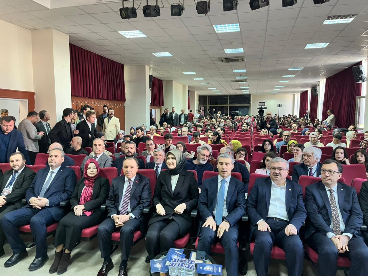 4 Şehir, 4 Mekan, 4 Akif Sempozyumu Afyonkarahisar’da Gerçekleştirildi