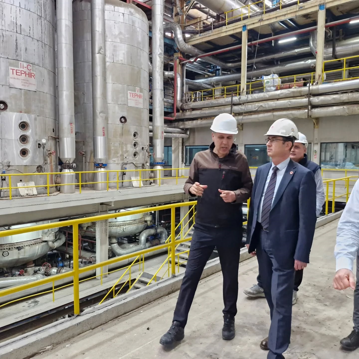 Müdür Karayol'dan Şeker Fabrikasına Ziyaret