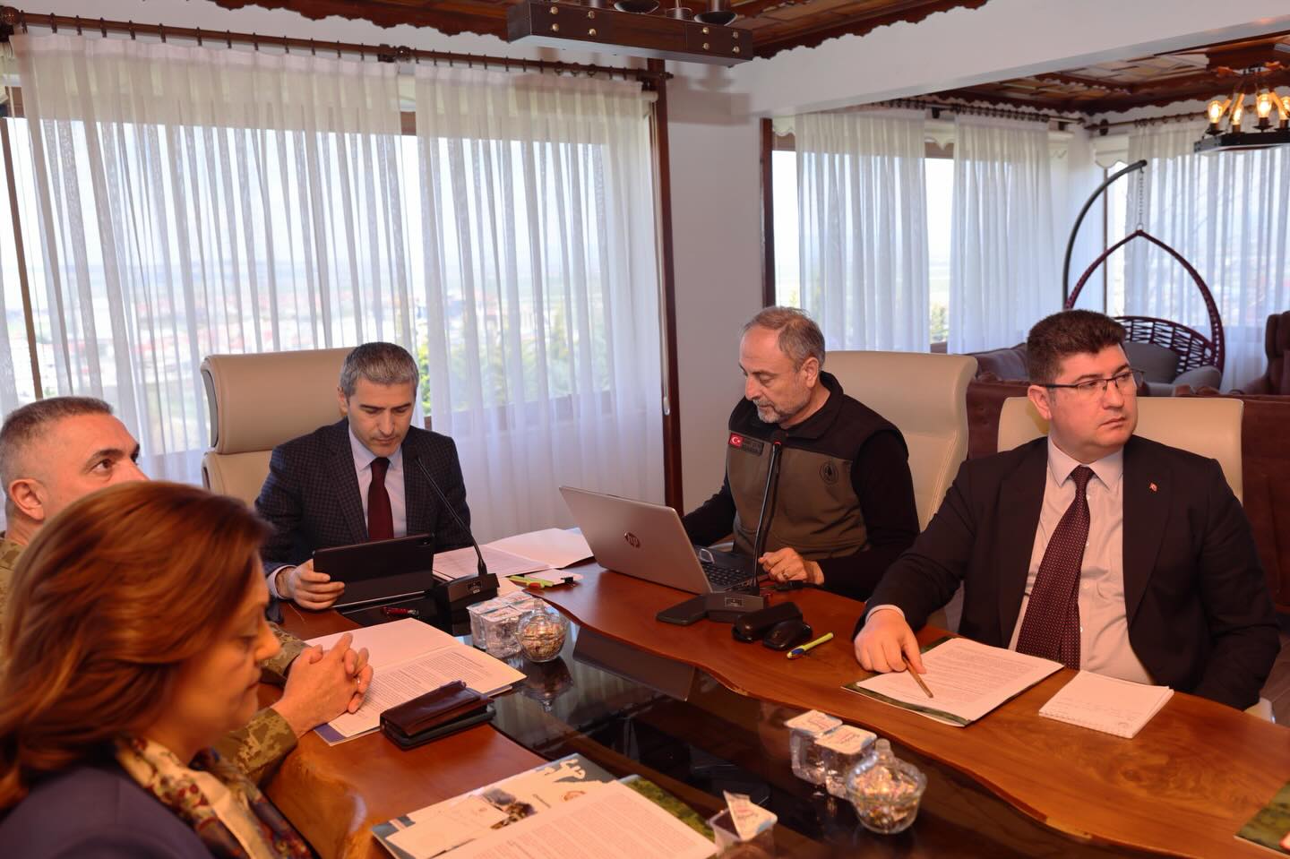 Afyonkarahisar'da 2026 Yılı Orman Yangınlarına Hazırlık Toplantısı Yapıldı