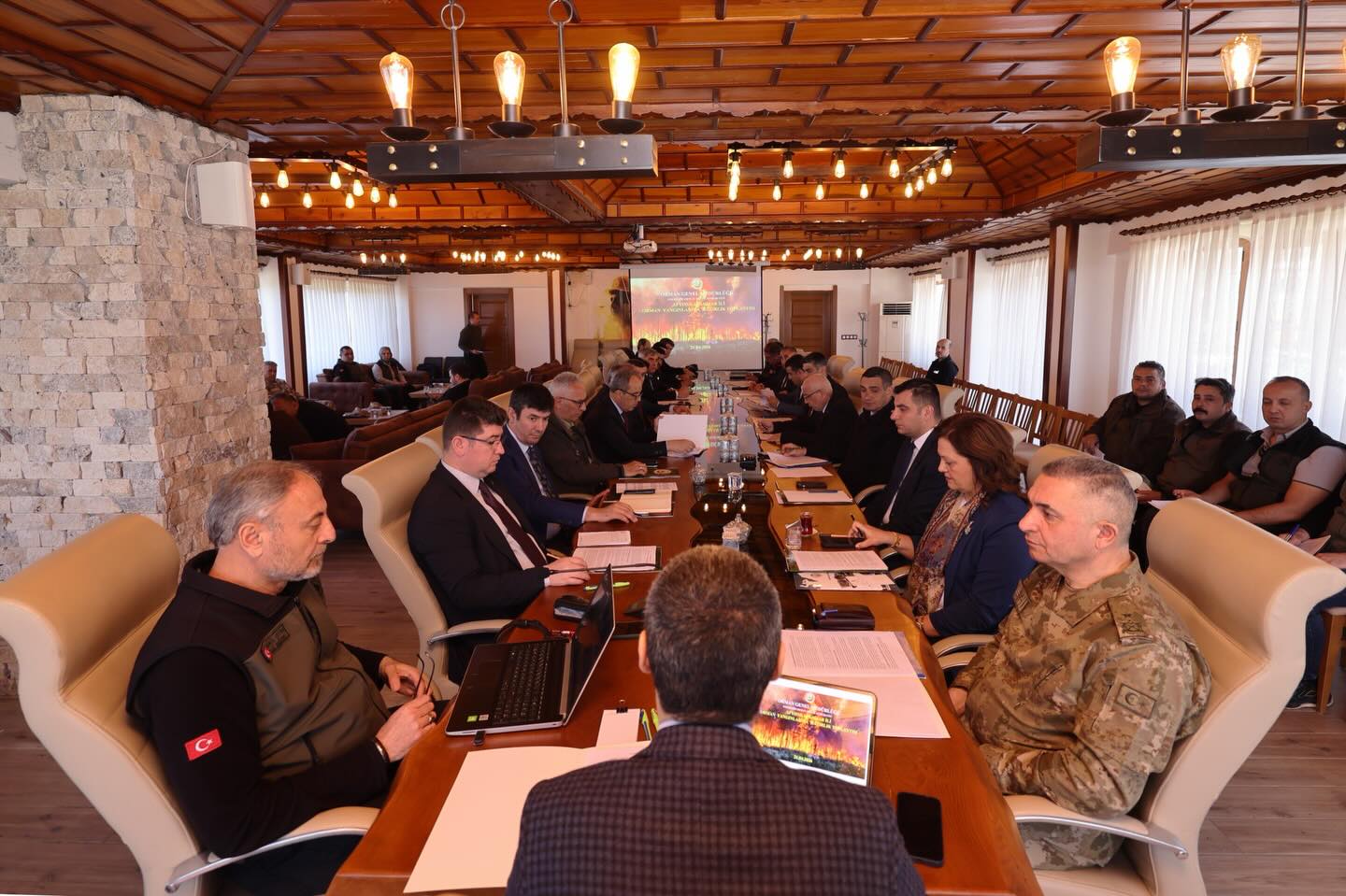 Afyonkarahisar'da 2026 Yılı Orman Yangınlarına Hazırlık Toplantısı Yapıldı