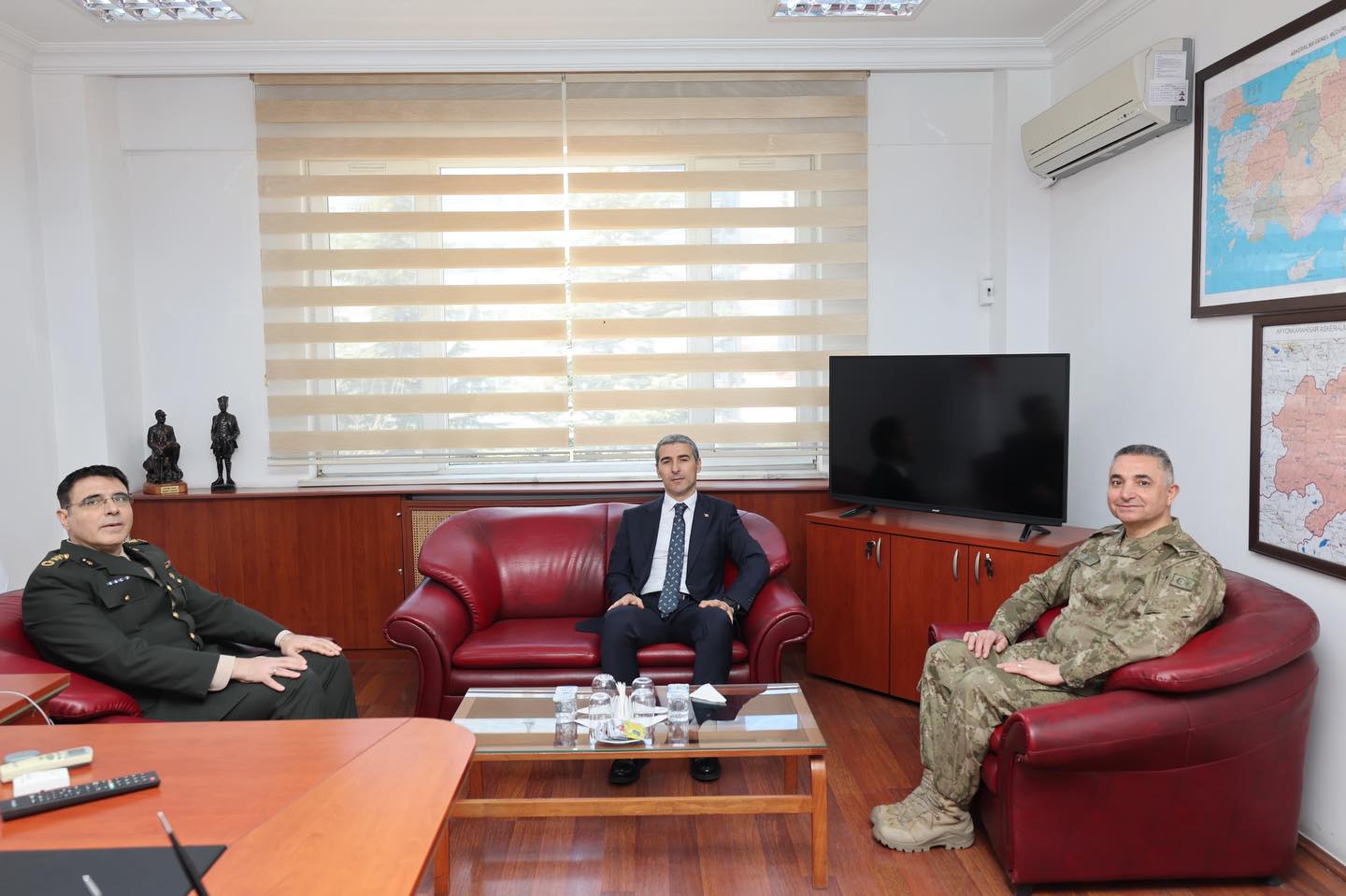 Vali Aktaş’tan Askeralma Bölge Başkanlığına Ziyaret